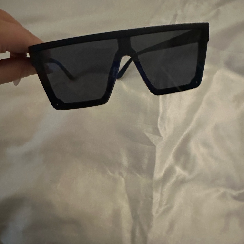 Black Oversized Square Sunglasses